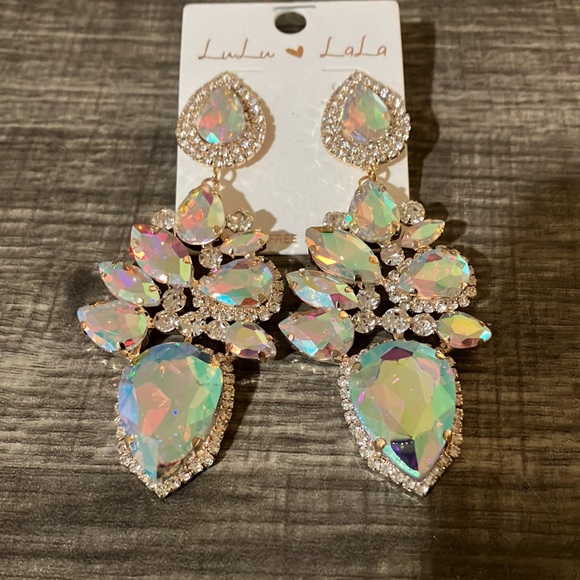 Large Gold AB Earrings - Picture 2 of 4